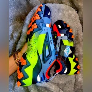 NWT Fila Big Kids Oakmont Multicolor Chunky Sneaker